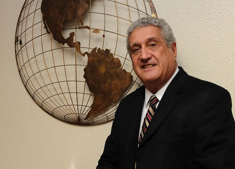 A Moreira, que já atuava na América Latina, expandiu para a Europa e América do Norte nos anos 90
